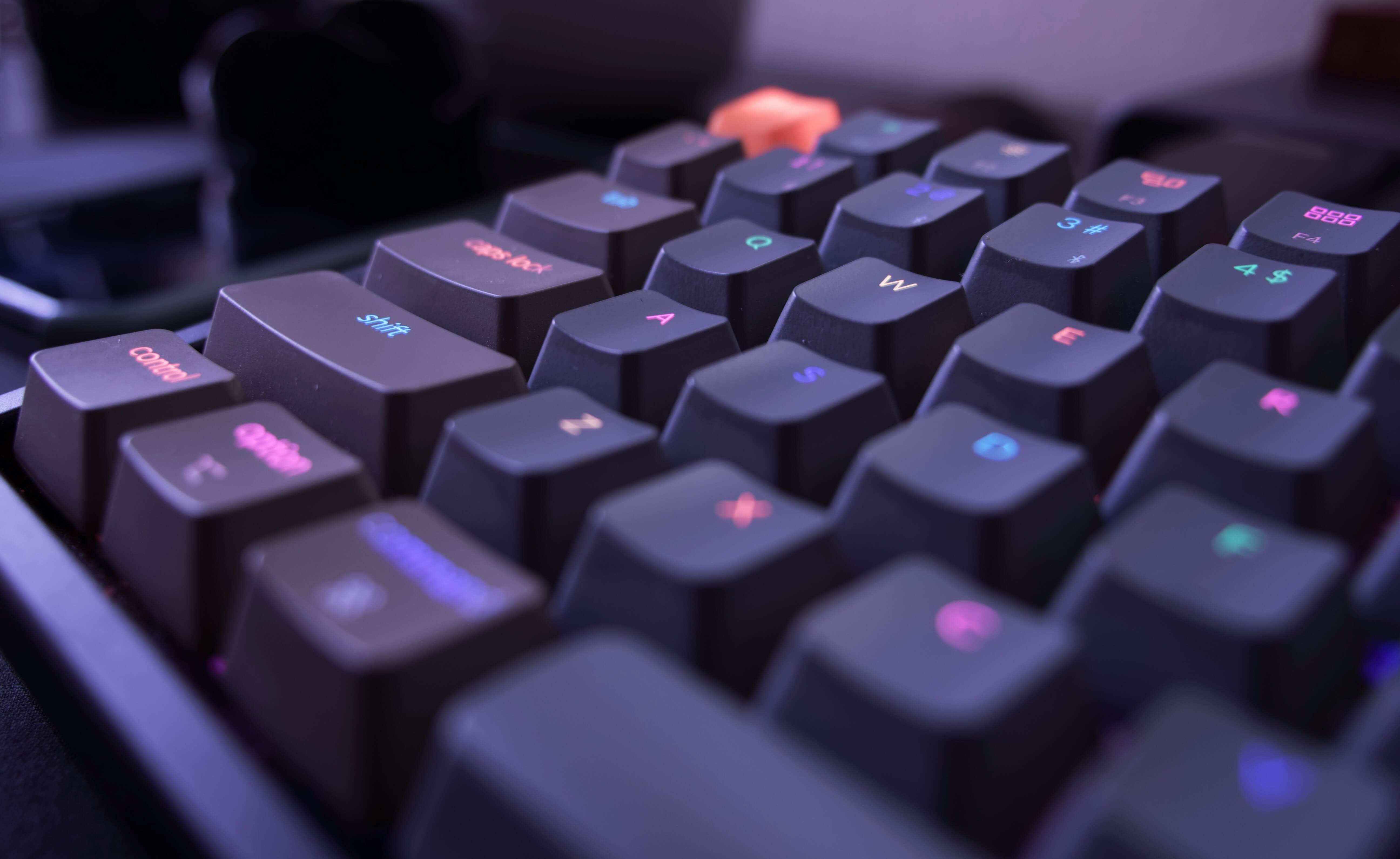 Come digitare il carattere backtick, accento grave e tilde su Windows utilizzando una tastiera italiana senza tastierino numerico